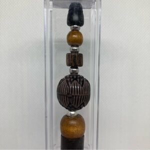 Hand Beaded Pen w/Display Box and Two Ink Refills